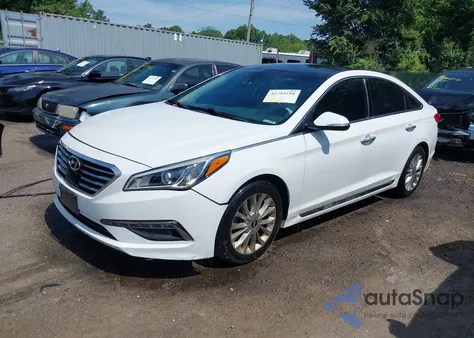 2015 Hyundai Sonata Limited z USA, uszkodzony, nr VIN 5NPE34AF6FH078978